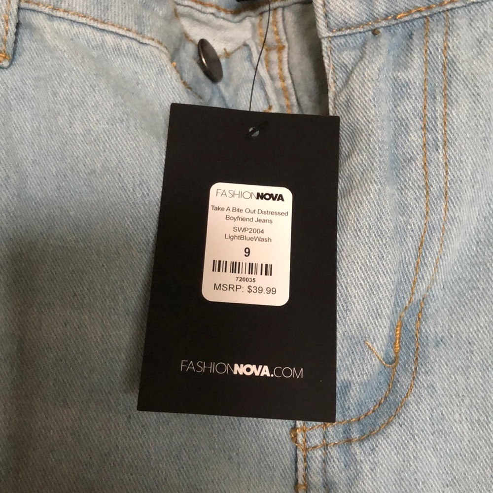 Jeans - Picture 3 of 5